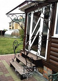 Крыльцо кованое 2