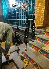 Перила на ул. Рождественской 3